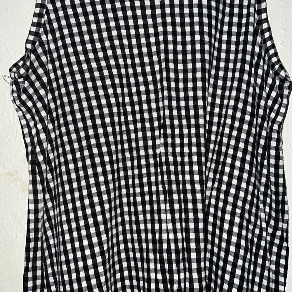 Checkered Tank - Picture 2 of 4